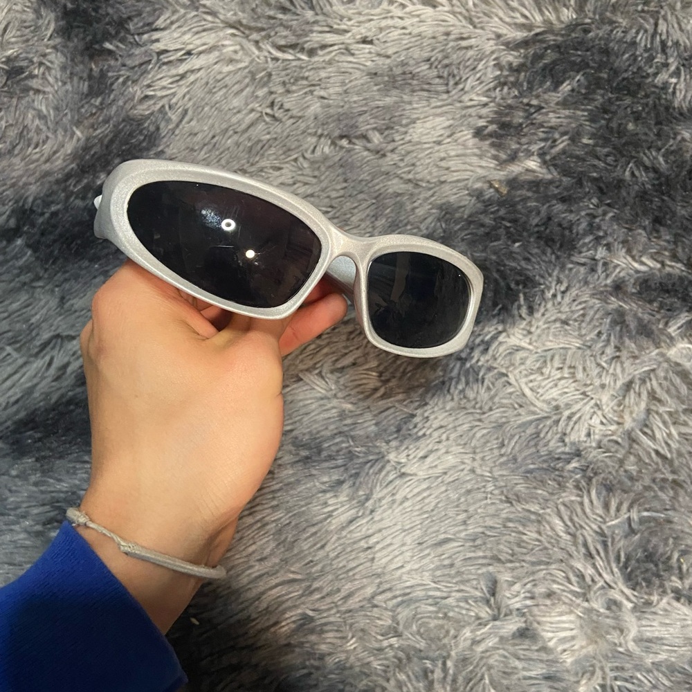 Gray Glasses